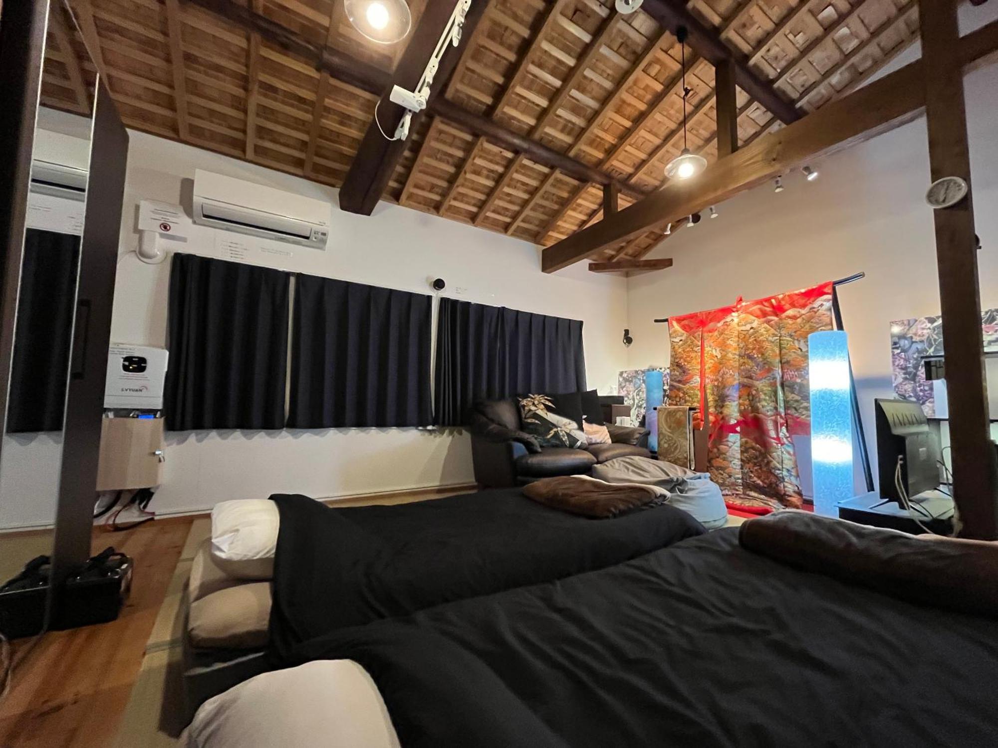 Villa Nishijin No Sato 西陣之郷 -100 Yrs Smart & Sustainable Ai Arthouse With 10Gbps Wifi - Kioto Habitación foto